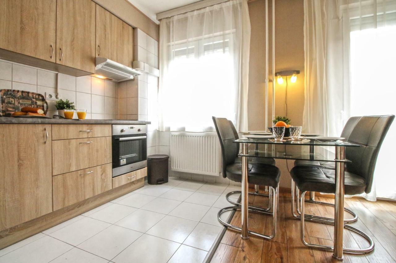 Narancsvirag Apartman * Boedapest